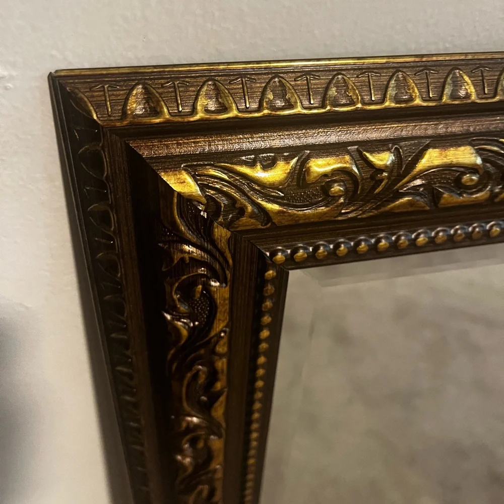 Elegant Gold Framed Wall Mirror
